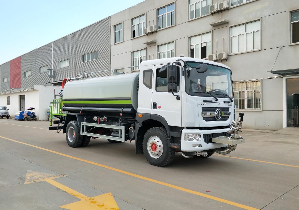 东风D9雾炮洒水车