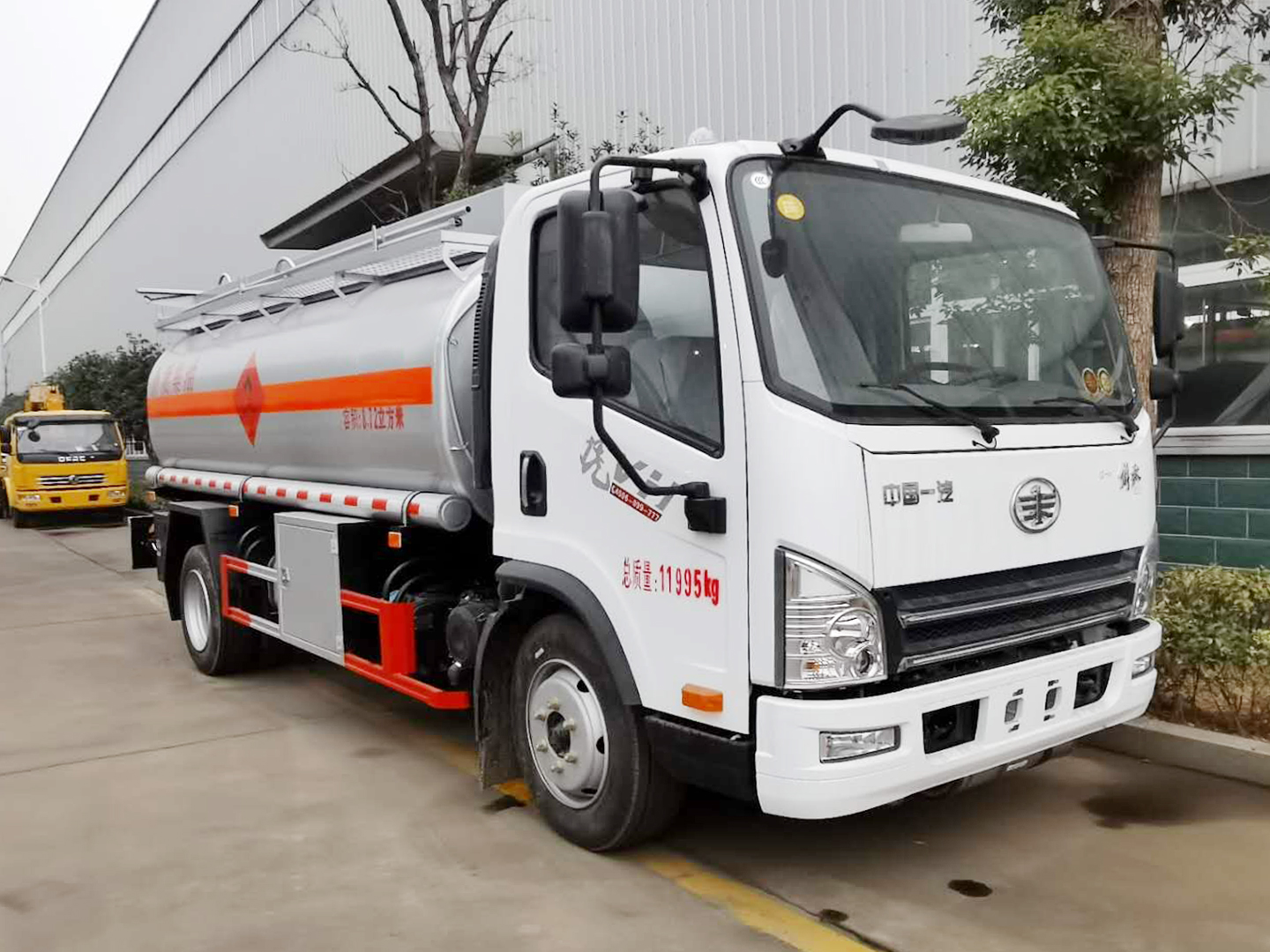 解放虎V加油车