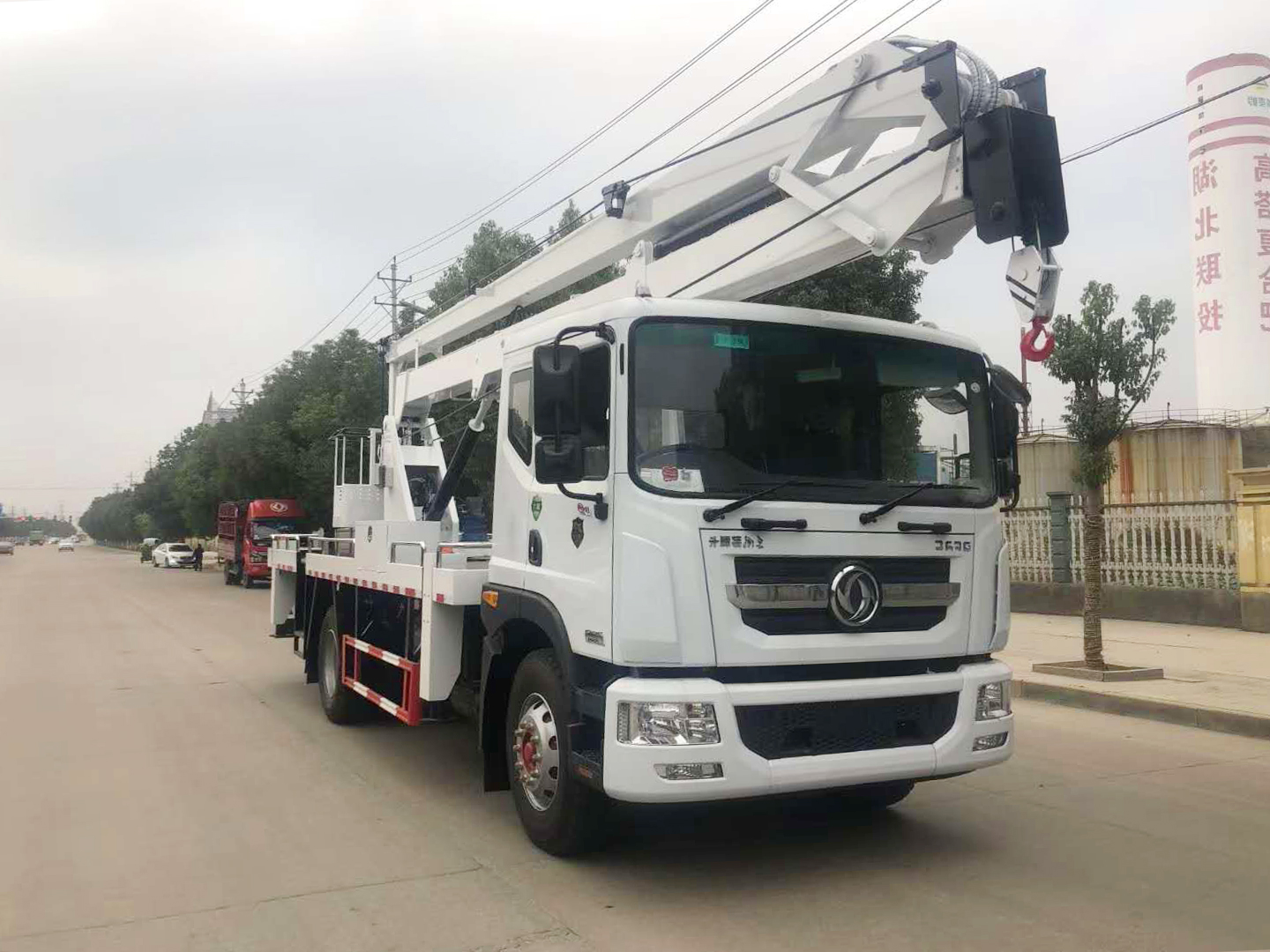 东风D9高空作业车