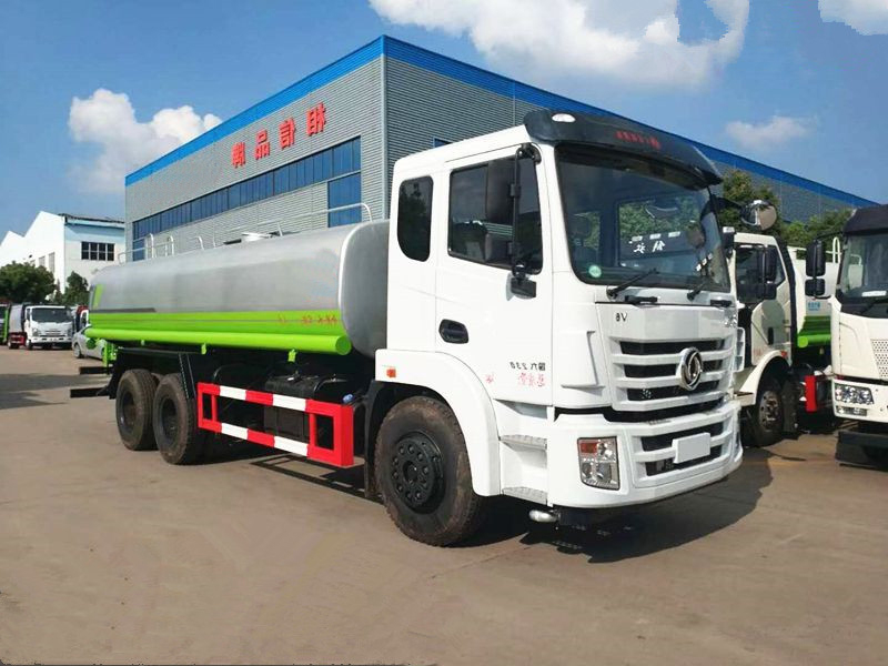 东风V6后八轮绿化喷洒车