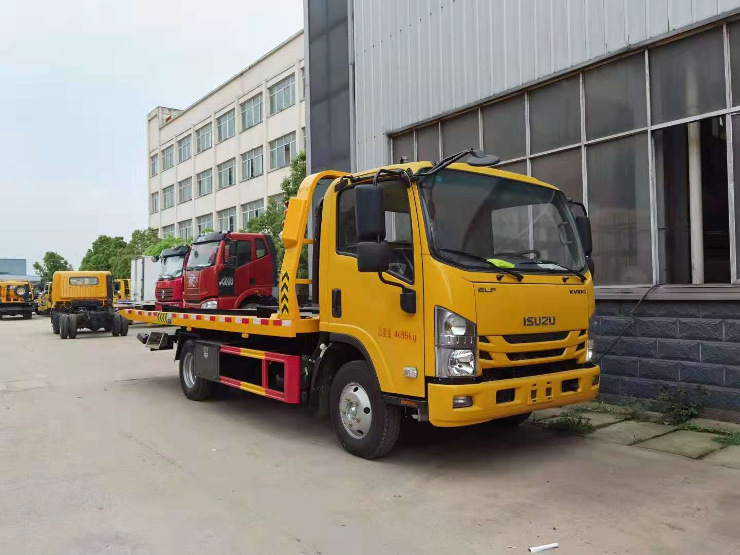 五十铃KV100蓝牌清障车