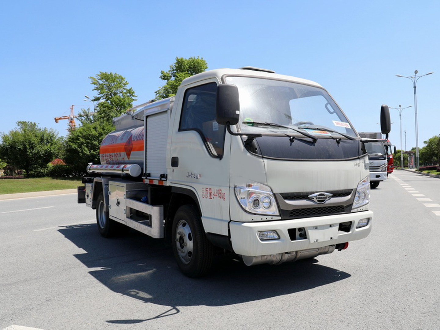 福田时代小卡之星加油车