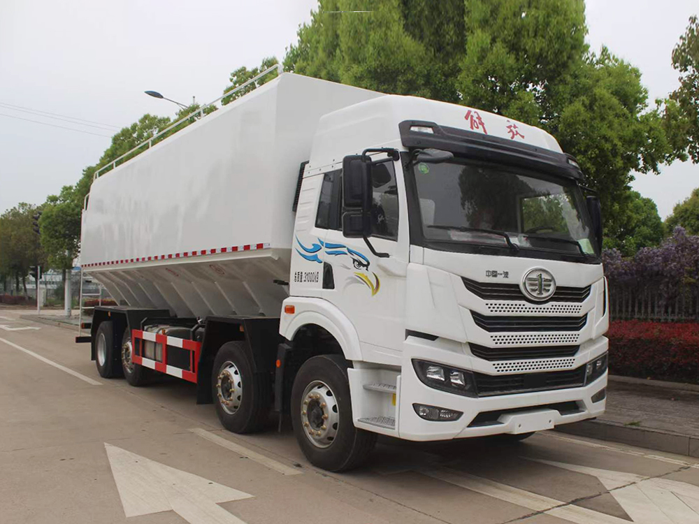 解放悍V前四后六国六散装饲料运输车