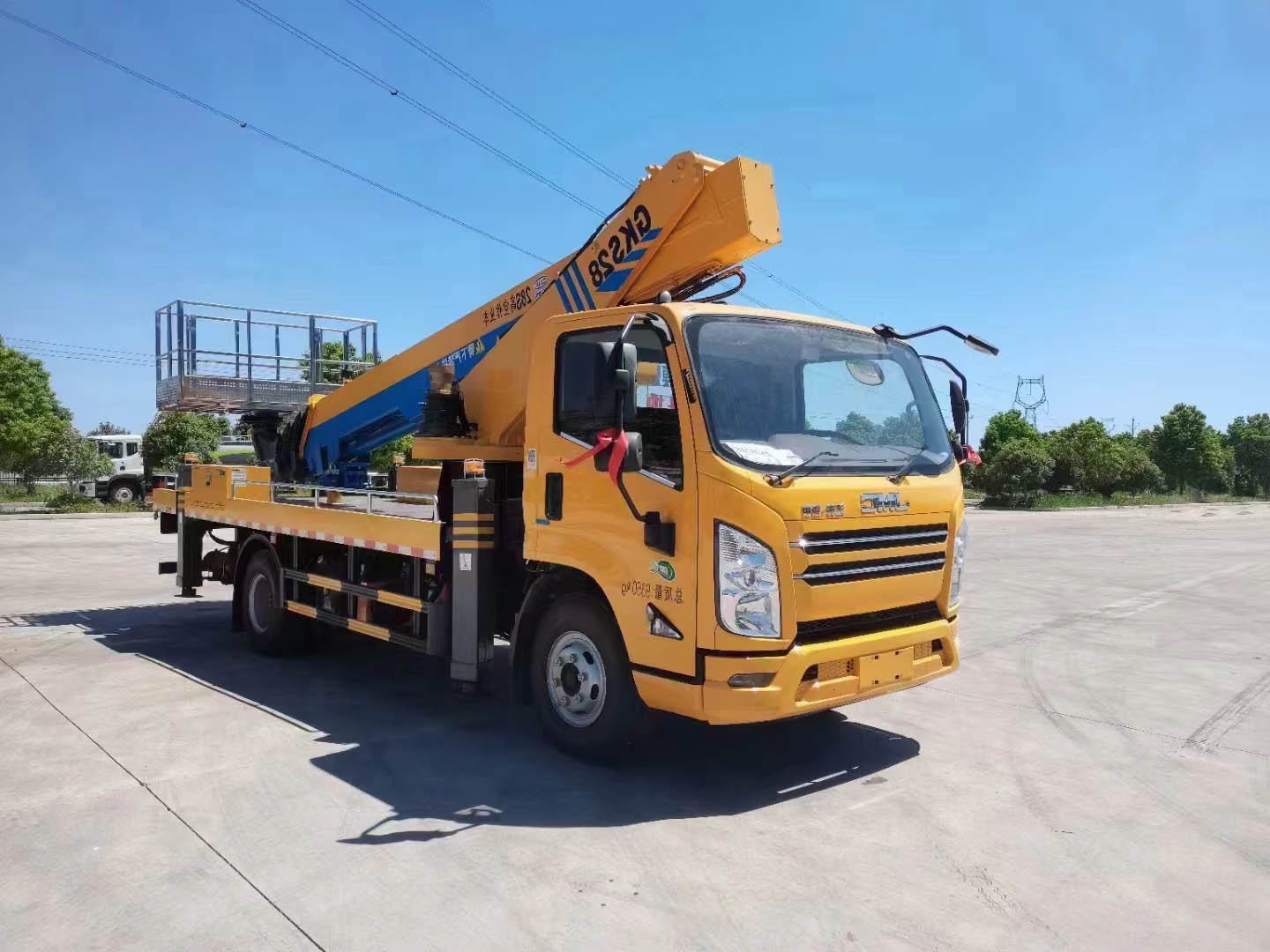 江铃28米高空作业车