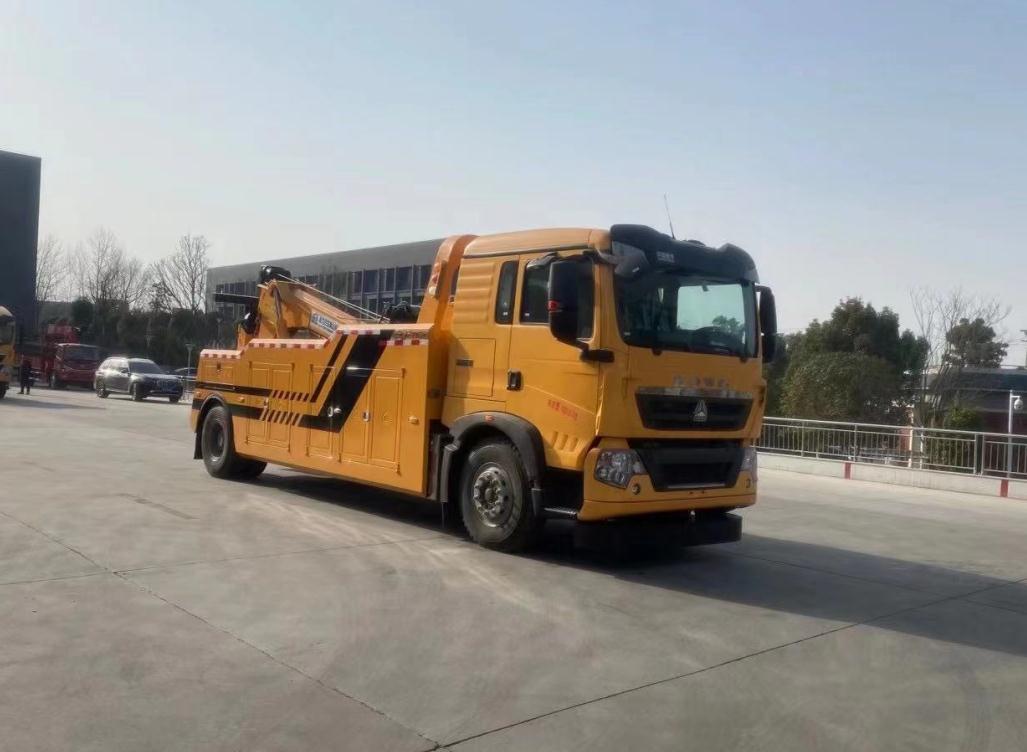 国六豪沃单桥一拖一清障车